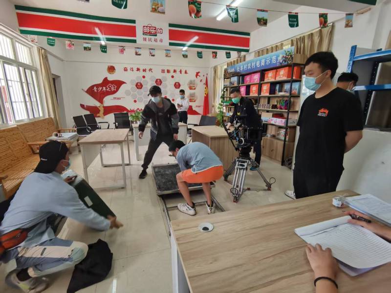 一支视频激活品牌生命力｜平潭县产品视频拍摄公司的创意魔法秀